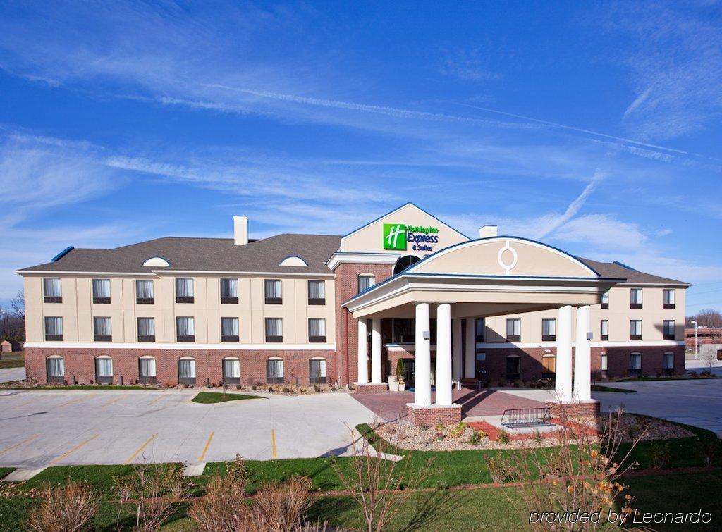 Hotel Holiday Express And East By Ihg